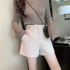 High Waist Belt Accent Shorts Cream